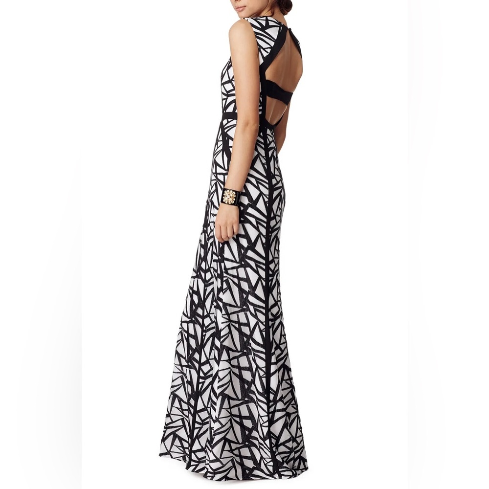 BCBGMAXAZRIA “Daniela” Sleeveless A-Line Gown – Size 2 - Picture 6 of 16